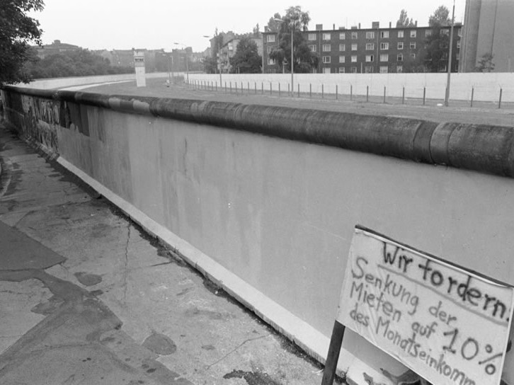 Berlin Wall, John Hopkins