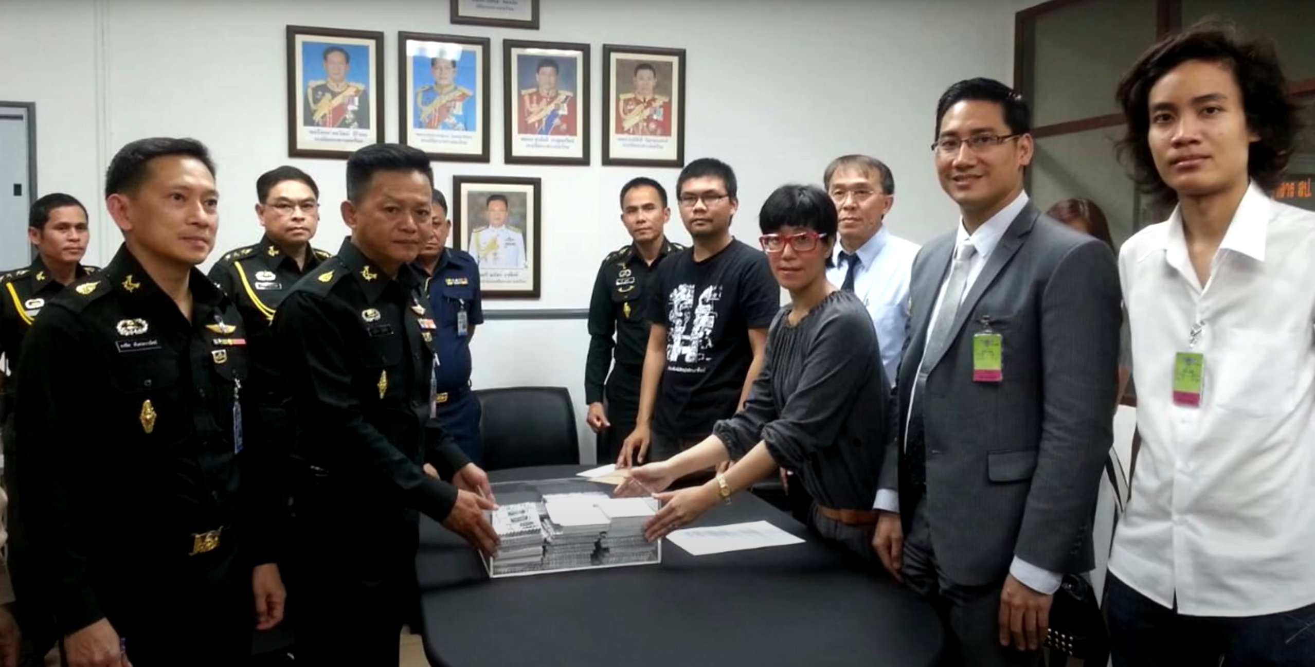 Ant's Power_postcards