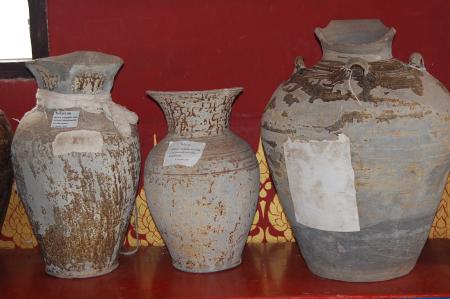 Field Trip to Wat Phra Tart Ruerng Rong Temple (Set of 40 Photographs)