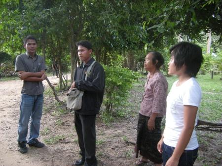 Isaan Phaya Poetry Recital and Palm-reading by Tiam Meesri (Set of 18 Photographs)
