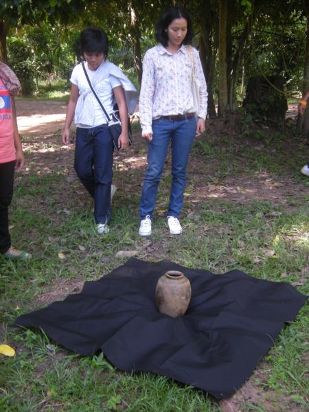 Casting Off a Memory — Workshop (Set of 66 Photographs)